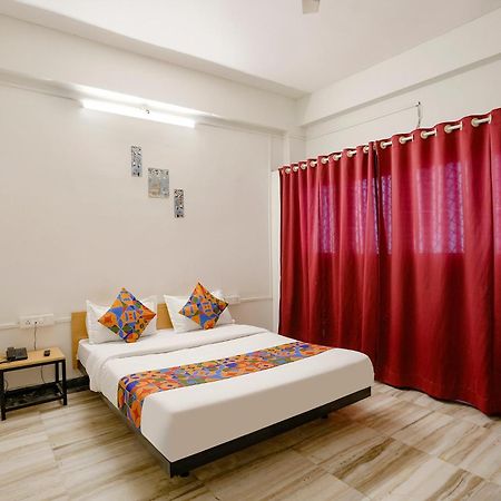 Fabhotel Saubhagya Inn Nashik Zewnętrze zdjęcie