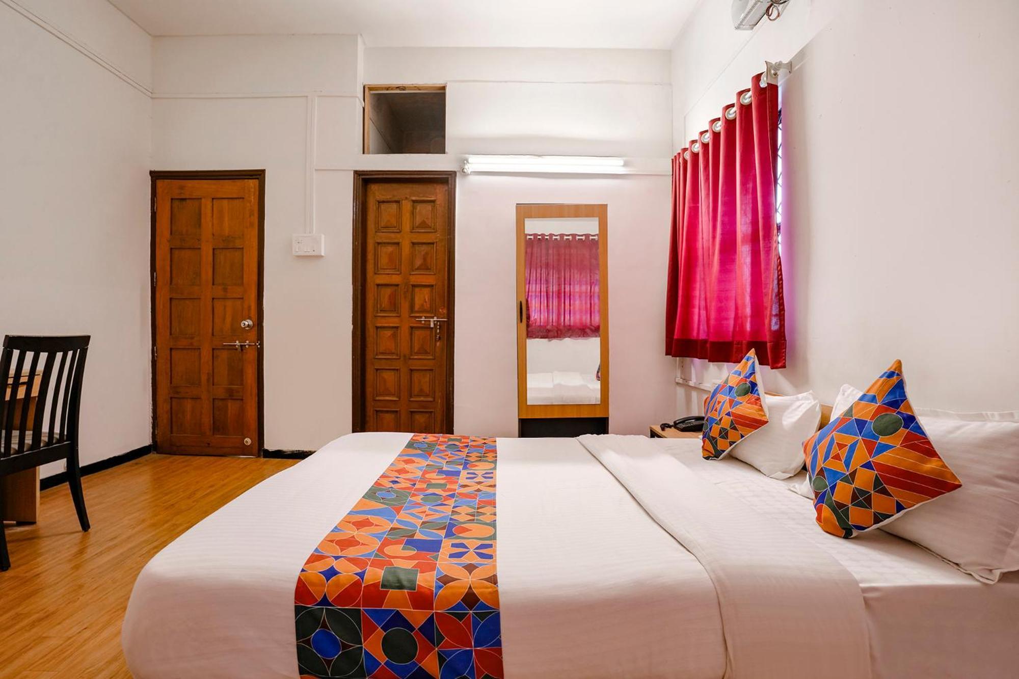Fabhotel Saubhagya Inn Nashik Zewnętrze zdjęcie