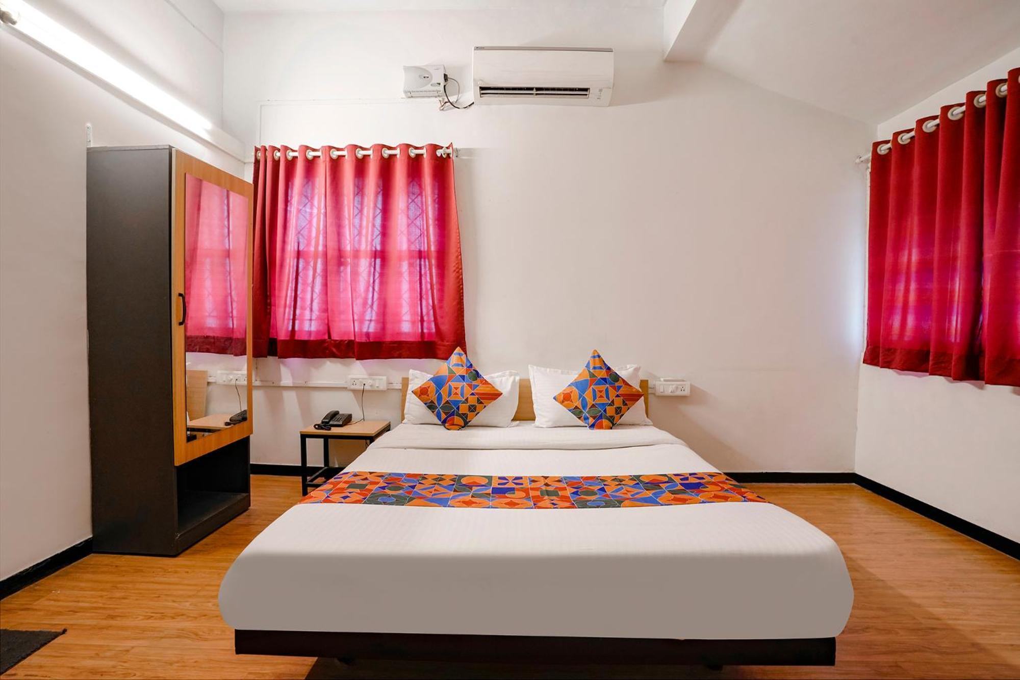 Fabhotel Saubhagya Inn Nashik Zewnętrze zdjęcie